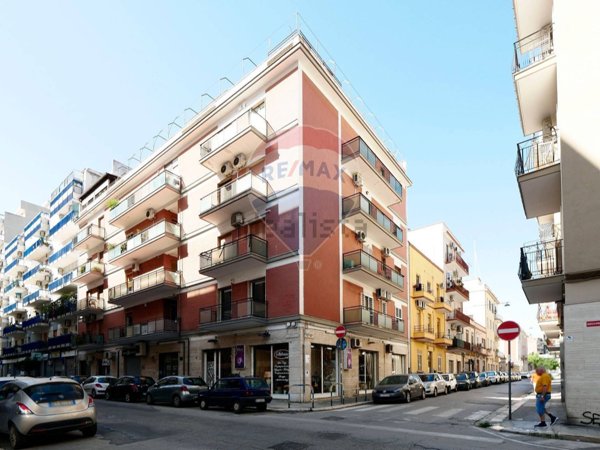 locale commerciale in vendita a Bari in zona San Pasquale