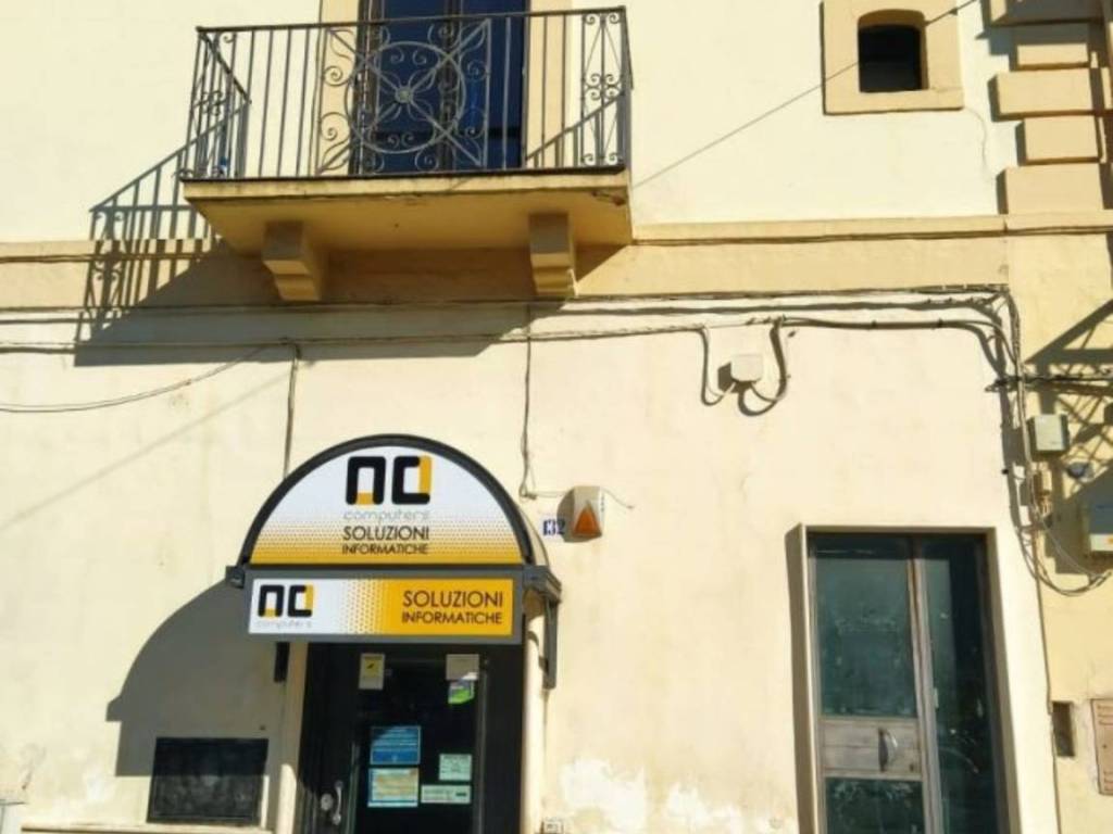 casa indipendente in vendita a Bari in zona Carbonara