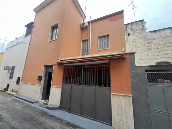 appartamento in vendita a Bari in zona Carbonara