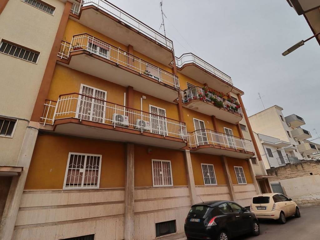 appartamento in vendita a Bari in zona Carbonara