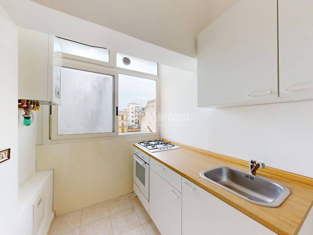 appartamento in vendita a Bari in zona Carrassi