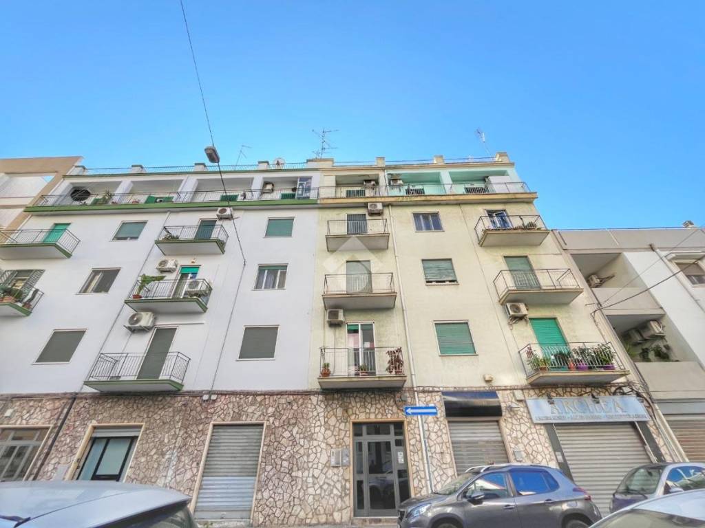 appartamento in vendita a Bari in zona Carrassi