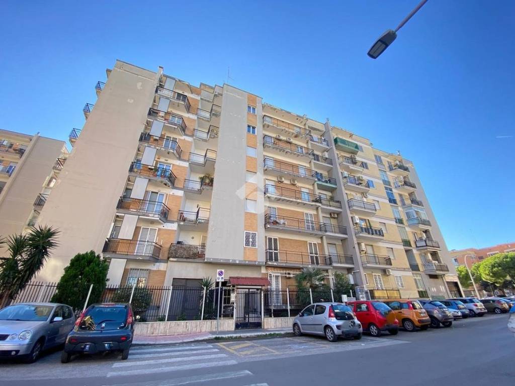 appartamento in vendita a Bari in zona Picone
