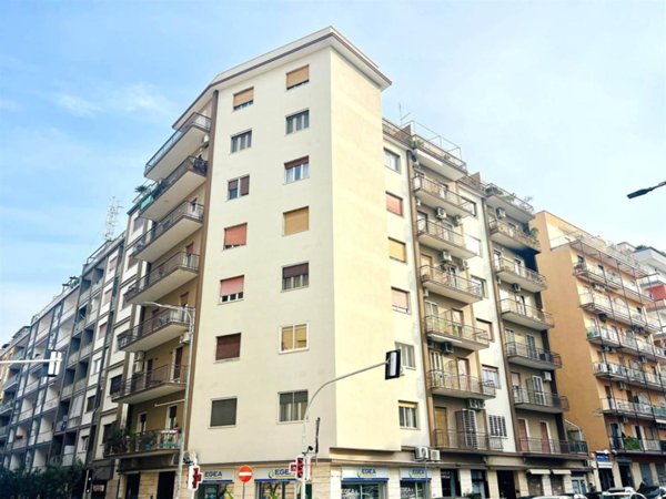 appartamento in vendita a Bari in zona Murat