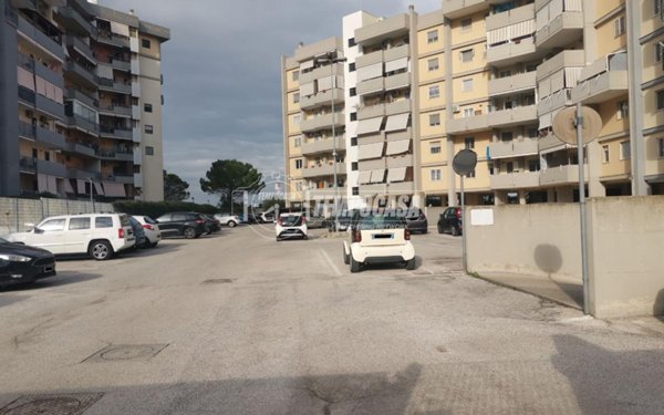 appartamento in vendita a Bari in zona Carbonara