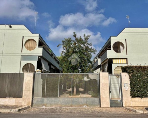 appartamento in vendita a Bari in zona Torre a Mare