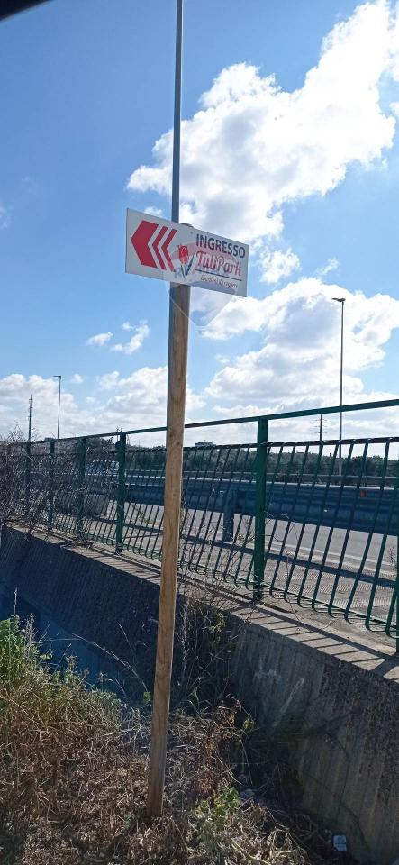 negozio in vendita a Bari in zona Carbonara