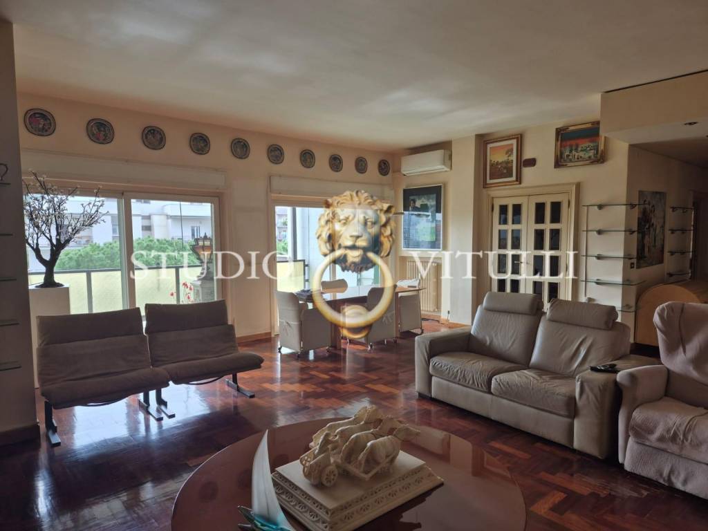 appartamento in vendita a Bari in zona Picone