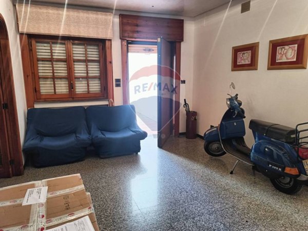 ufficio in vendita a Bari in zona San Pasquale