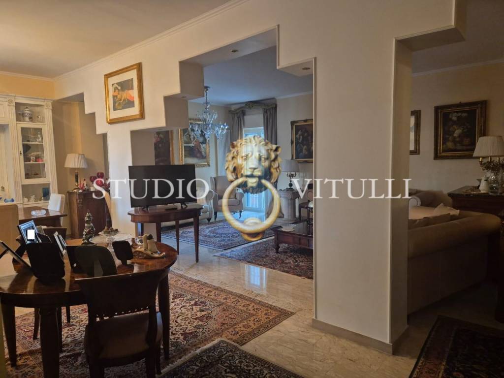 appartamento in vendita a Bari in zona Poggiofranco