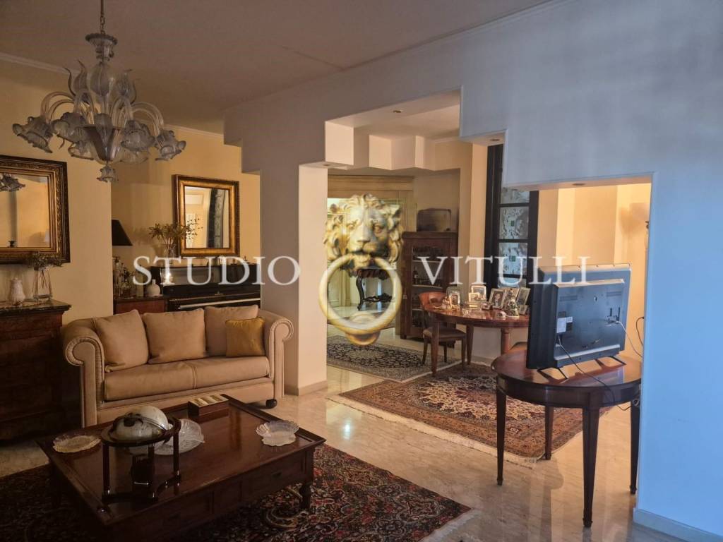 appartamento in vendita a Bari in zona Poggiofranco