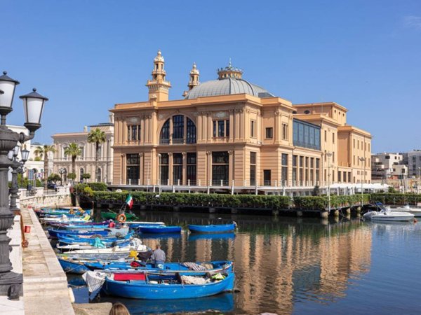 appartamento in vendita a Bari in zona Murat