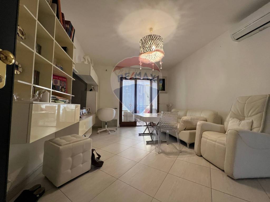 appartamento in vendita a Bari in zona Carbonara