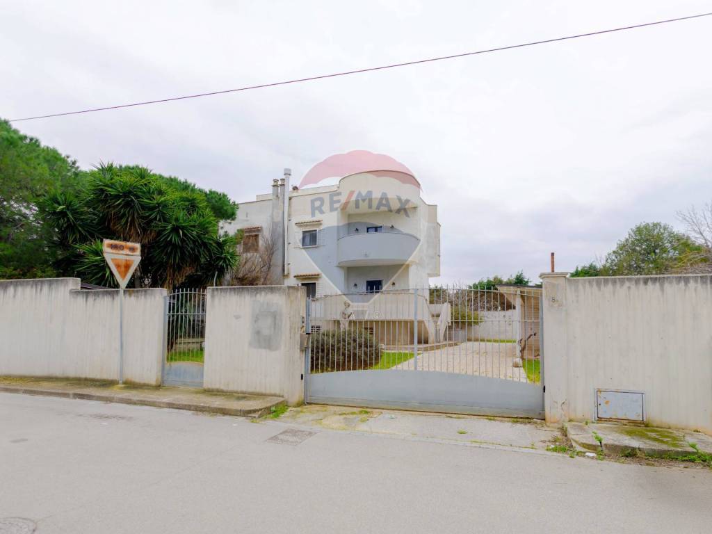 casa indipendente in vendita a Bari in zona San Giorgio