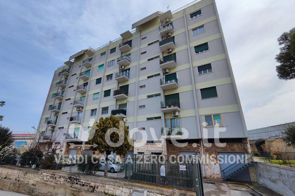 appartamento in vendita a Bari in zona Stanic