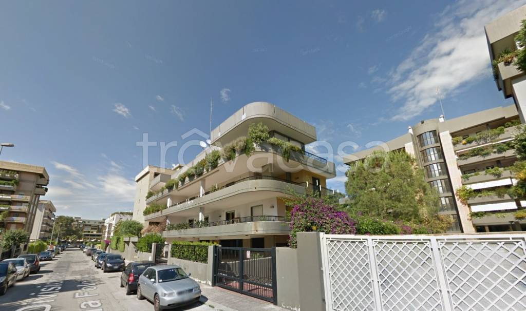 appartamento in vendita a Bari in zona Poggiofranco
