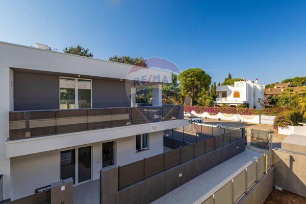 casa indipendente in vendita a Bari in zona Carbonara