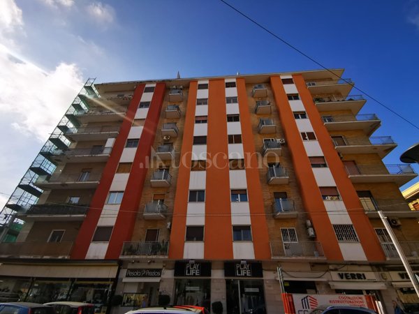 appartamento in vendita a Bari in zona Carrassi