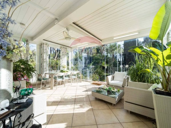 casa indipendente in vendita a Bari in zona Parco Adria