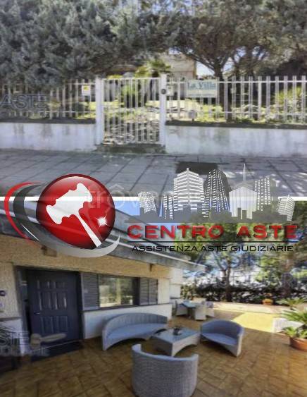 casa indipendente in vendita a Bari in zona Santo Spirito