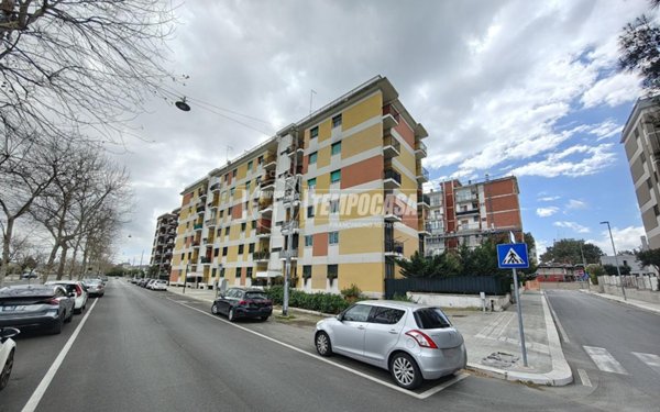 appartamento in vendita a Bari in zona Japigia