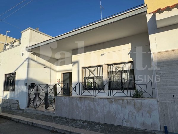 casa indipendente in vendita a Bari in zona Santo Spirito