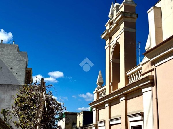 appartamento in vendita a Bari in zona Città Vecchia