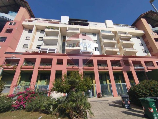 locale commerciale in vendita a Bari in zona San Girolamo