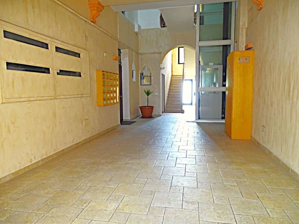 appartamento in vendita a Bari in zona Libertà