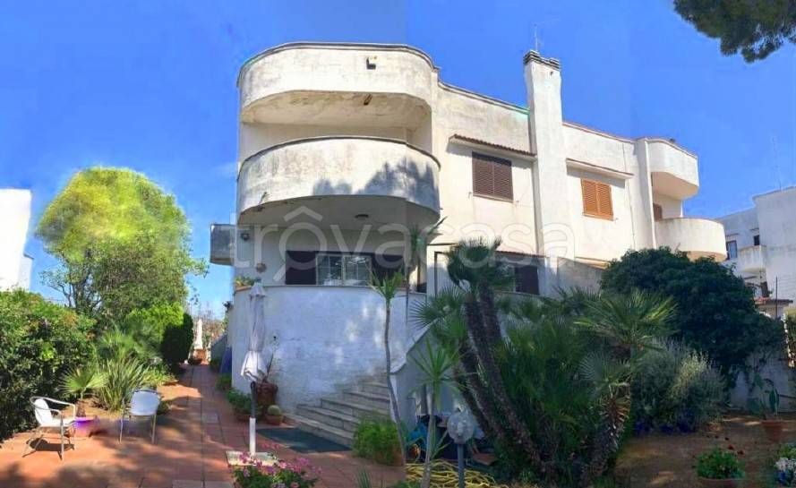 casa indipendente in vendita a Bari in zona Palese/Macchie