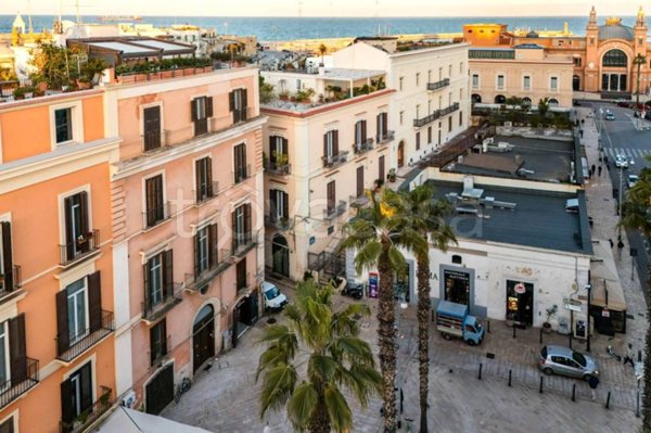 intera palazzina in vendita a Bari in zona Città Vecchia