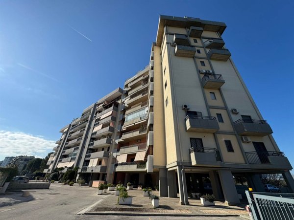appartamento in vendita a Bari in zona Carbonara