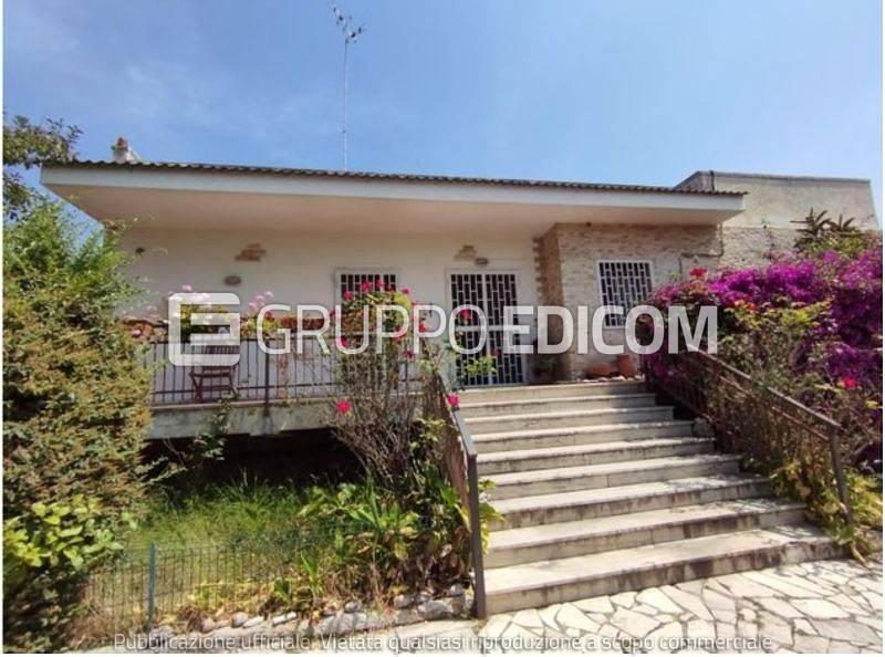 casa indipendente in vendita a Bari in zona Palese/Macchie