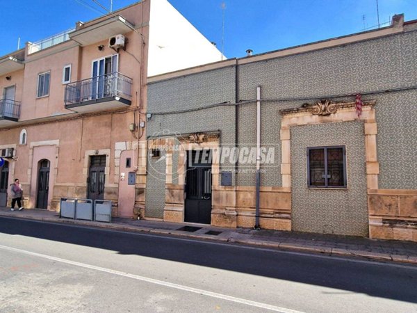 casa indipendente in vendita a Bari in zona Ceglie del Campo