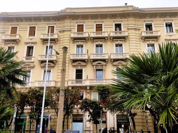 appartamento in vendita a Bari in zona Murat