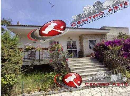 casa indipendente in vendita a Bari in zona Palese/Macchie