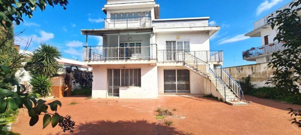 casa indipendente in vendita a Bari in zona Palese/Macchie
