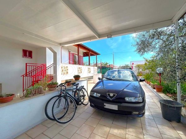 casa indipendente in vendita a Bari in zona San Giorgio