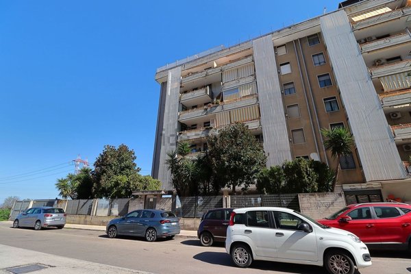 appartamento in vendita a Bari in zona Loseto