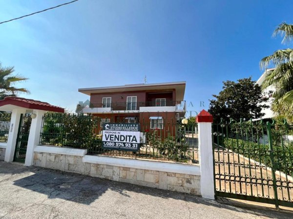 casa indipendente in vendita a Bari in zona San Giorgio