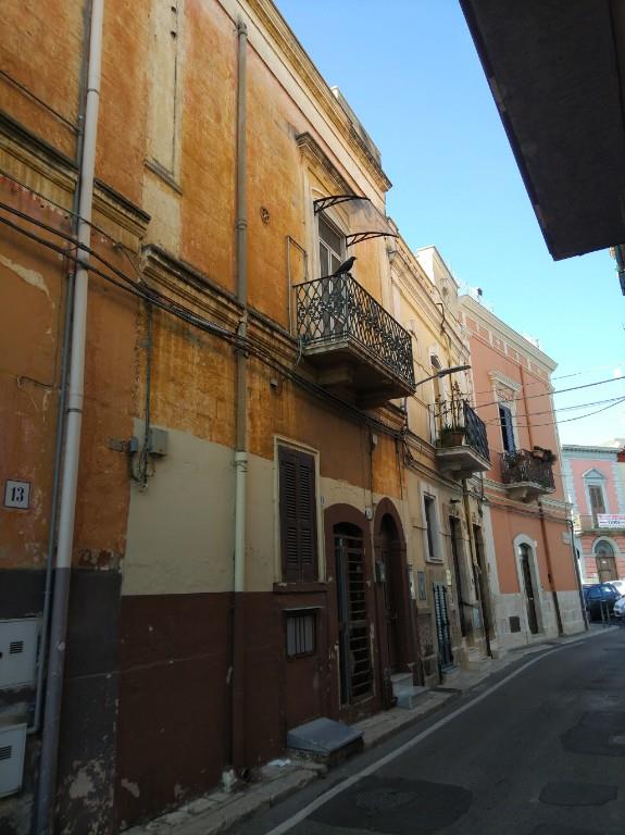 appartamento in vendita a Bari in zona Carbonara