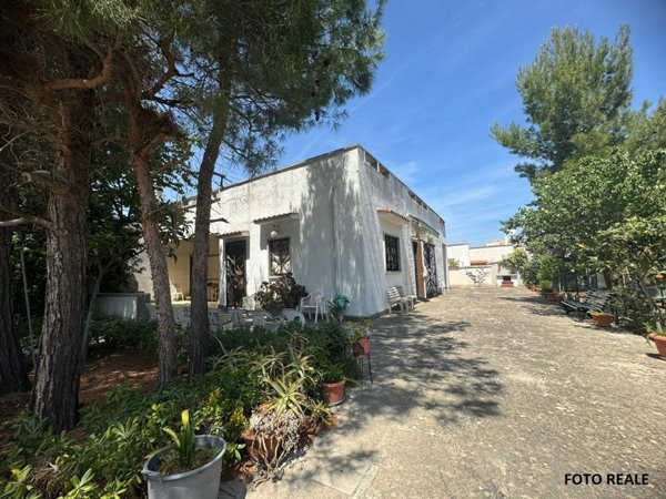 casa indipendente in vendita a Bari in zona Santo Spirito