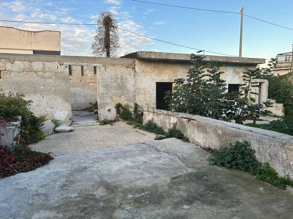 appartamento in vendita a Bari in zona Palese/Macchie