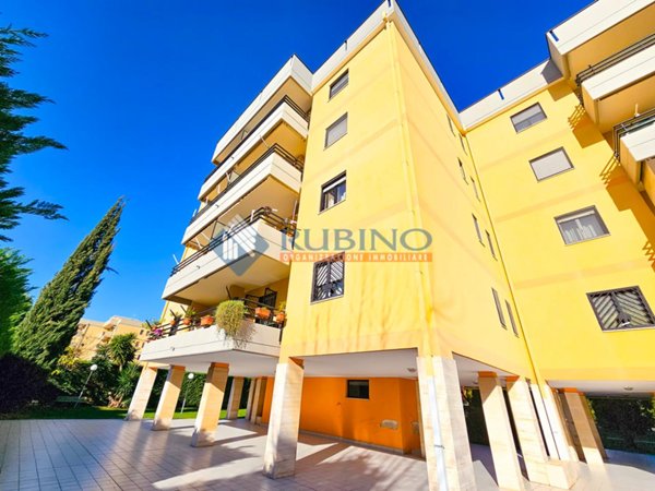 appartamento in vendita a Bari in zona Carbonara