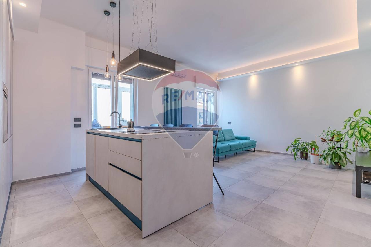 appartamento in vendita a Bari in zona Carrassi