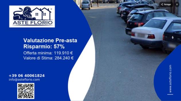 locale commerciale in vendita a Bari