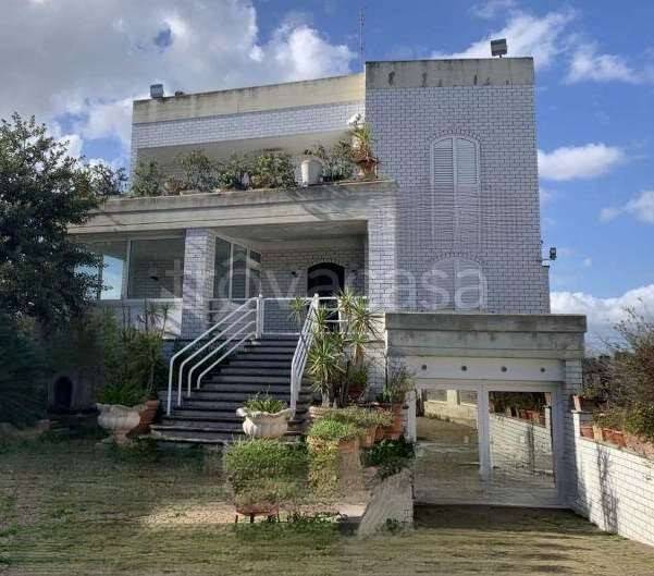 casa indipendente in vendita a Bari in zona Fesca