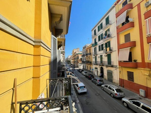 casa indipendente in vendita a Bari in zona Libertà