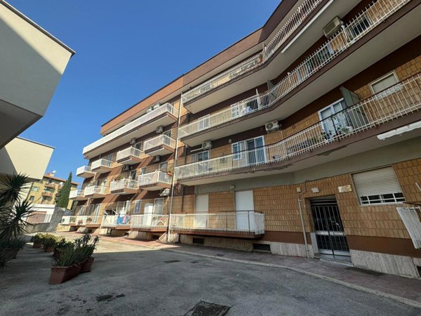 appartamento in vendita a Bari in zona Stanic
