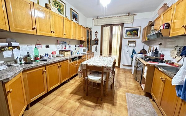 appartamento in vendita a Bari in zona Loseto